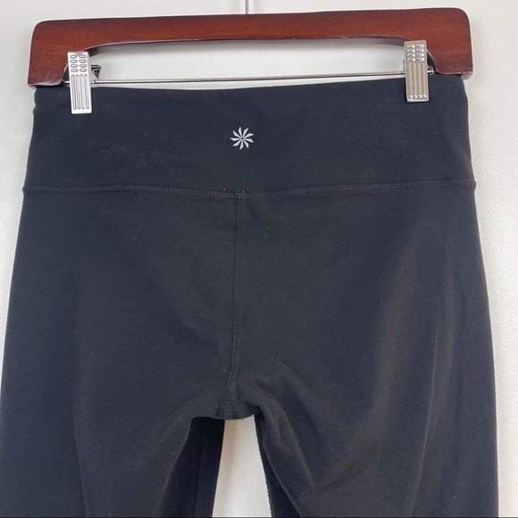 Athleta Chaturanga Knicker Capri Leggings Women’s Size S Gray Athletic Gym - Picture 7 of 11